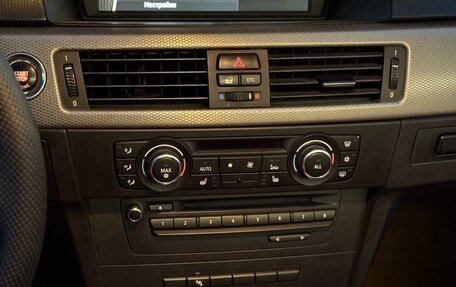 BMW 3 серия, 2010 год, 2 200 000 рублей, 19 фотография