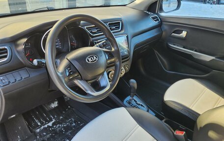 KIA Rio III рестайлинг, 2011 год, 550 000 рублей, 6 фотография