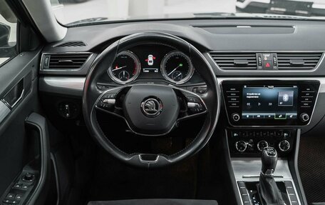 Skoda Superb III рестайлинг, 2021 год, 2 490 000 рублей, 9 фотография