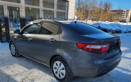 KIA Rio III рестайлинг, 2011 год, 550 000 рублей, 21 фотография