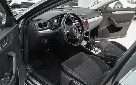 Skoda Superb III рестайлинг, 2021 год, 2 490 000 рублей, 6 фотография