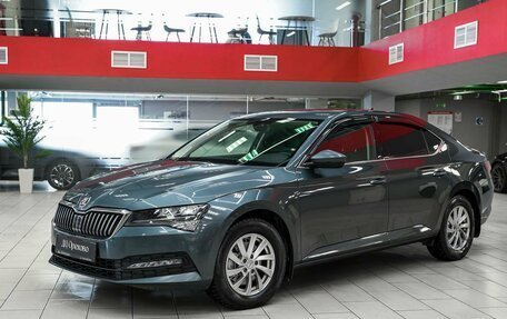 Skoda Superb III рестайлинг, 2021 год, 2 490 000 рублей, 5 фотография