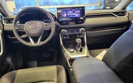 Toyota RAV4, 2025 год, 4 700 000 рублей, 7 фотография