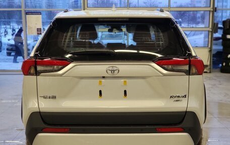 Toyota RAV4, 2025 год, 4 700 000 рублей, 5 фотография