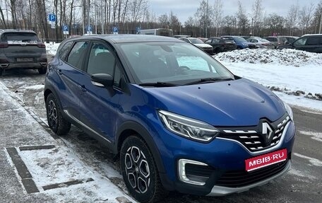 Renault Kaptur I рестайлинг, 2021 год, 1 600 000 рублей, 1 фотография