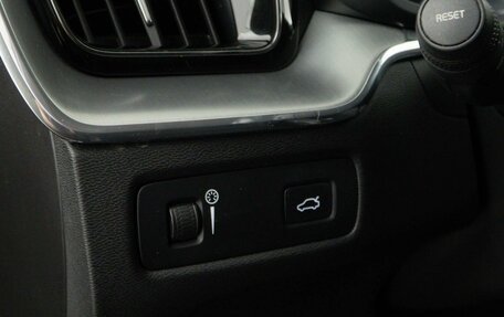 Volvo XC60 II, 2019 год, 3 327 077 рублей, 15 фотография