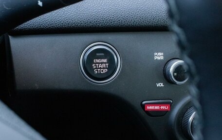 KIA Sportage IV рестайлинг, 2018 год, 2 299 000 рублей, 21 фотография