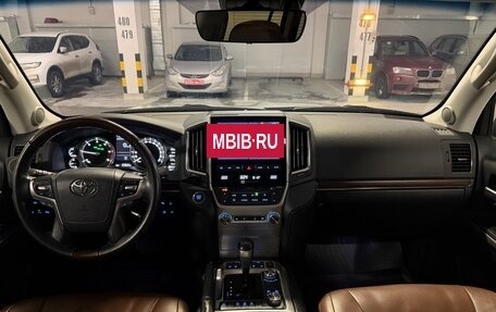 Toyota Land Cruiser 200, 2016 год, 7 500 000 рублей, 14 фотография