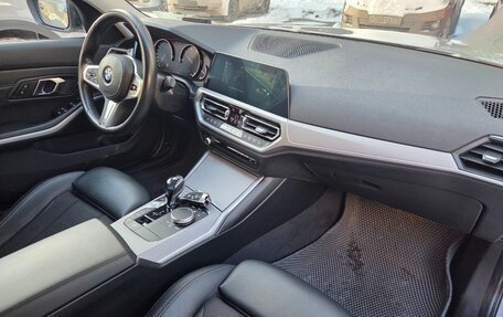 BMW 3 серия, 2019 год, 3 100 000 рублей, 10 фотография