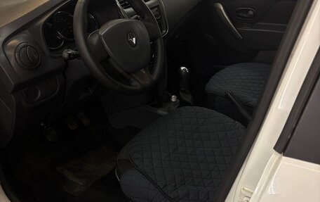 Renault Logan II, 2014 год, 485 000 рублей, 3 фотография