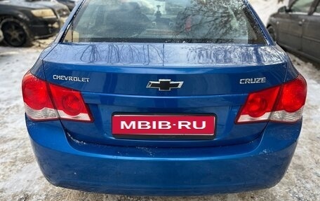 Chevrolet Cruze II, 2011 год, 730 000 рублей, 6 фотография