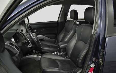 Mitsubishi Outlander III рестайлинг 3, 2007 год, 1 358 900 рублей, 10 фотография