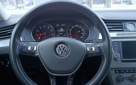 Volkswagen Passat B8 рестайлинг, 2016 год, 1 425 000 рублей, 9 фотография