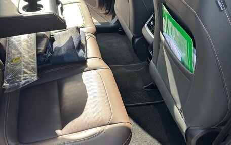Chery Tiggo 8 Pro, 2022 год, 2 350 000 рублей, 7 фотография