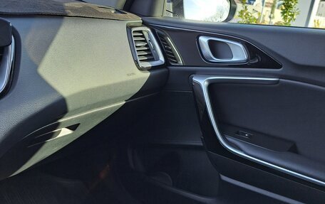 KIA cee'd III, 2021 год, 2 250 000 рублей, 3 фотография