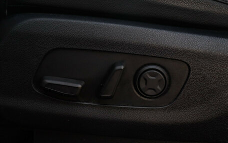 KIA Carnival, 2021 год, 4 700 000 рублей, 20 фотография