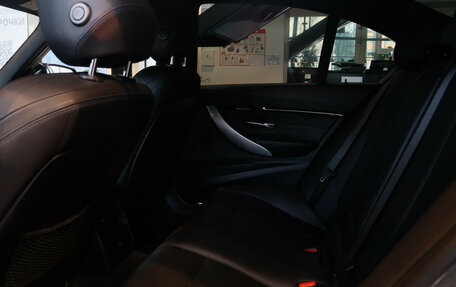 BMW 3 серия, 2018 год, 2 970 000 рублей, 9 фотография