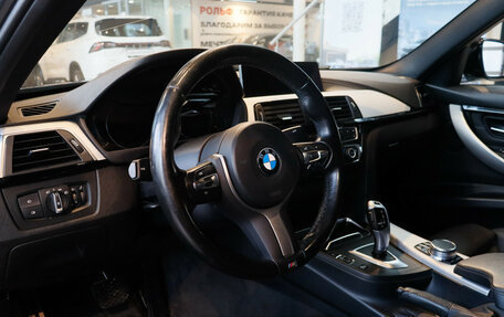 BMW 3 серия, 2018 год, 2 970 000 рублей, 13 фотография