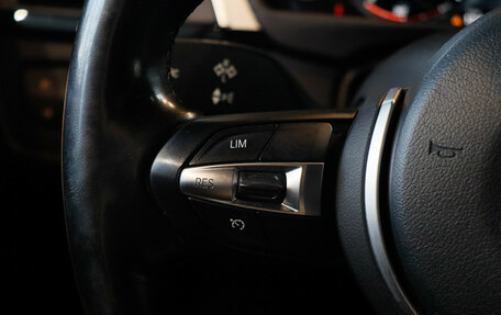 BMW 3 серия, 2018 год, 2 970 000 рублей, 25 фотография