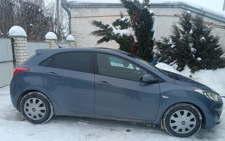 Hyundai i30 II рестайлинг, 2012 год, 720 000 рублей, 2 фотография