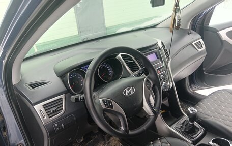Hyundai i30 II рестайлинг, 2012 год, 720 000 рублей, 6 фотография