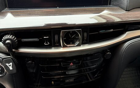 Lexus LX III, 2018 год, 6 750 000 рублей, 17 фотография