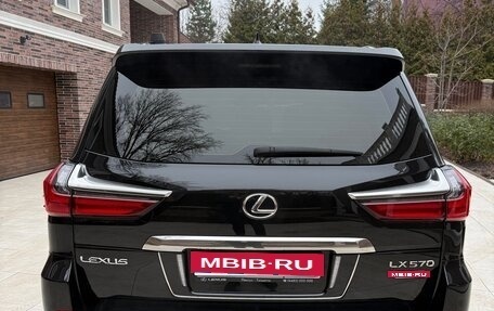 Lexus LX III, 2018 год, 6 750 000 рублей, 4 фотография