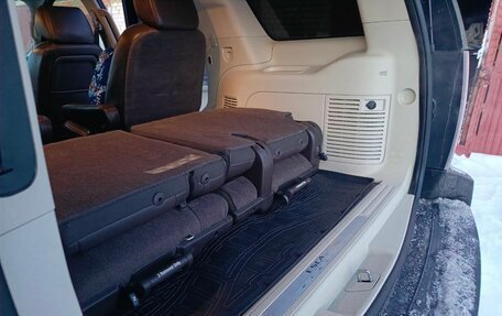 Cadillac Escalade III, 2011 год, 2 950 000 рублей, 22 фотография