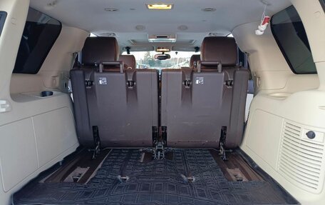 Cadillac Escalade III, 2011 год, 2 950 000 рублей, 20 фотография