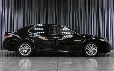 Toyota Camry, 2018 год, 2 569 000 рублей, 5 фотография