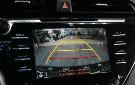 Toyota Camry, 2018 год, 2 569 000 рублей, 14 фотография