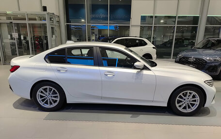 BMW 3 серия, 2019 год, 3 882 000 рублей, 5 фотография