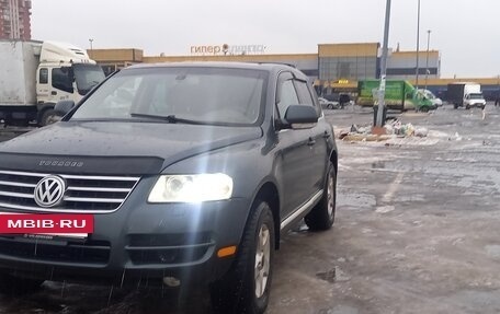 Volkswagen Touareg III, 2004 год, 700 000 рублей, 2 фотография