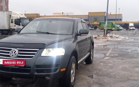 Volkswagen Touareg III, 2004 год, 700 000 рублей, 1 фотография