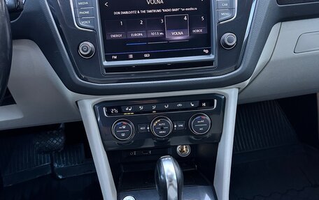 Volkswagen Tiguan II, 2017 год, 14 фотография