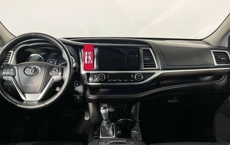 Toyota Highlander III, 2014 год, 2 547 000 рублей, 12 фотография