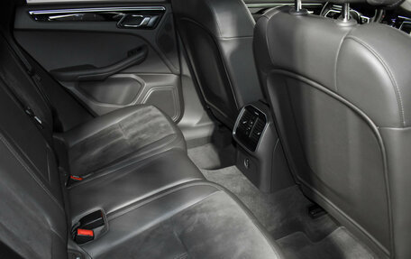 Porsche Macan I рестайлинг, 2017 год, 3 755 000 рублей, 14 фотография