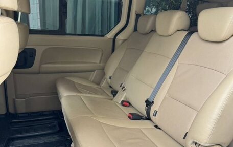 Hyundai H-1 II рестайлинг, 2018 год, 3 500 000 рублей, 1 фотография