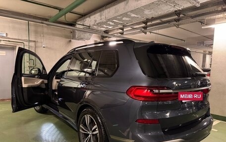 BMW X7, 2019 год, 7 100 000 рублей, 13 фотография