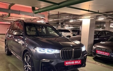 BMW X7, 2019 год, 7 100 000 рублей, 38 фотография