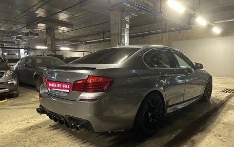 BMW 5 серия, 2014 год, 1 850 000 рублей, 7 фотография