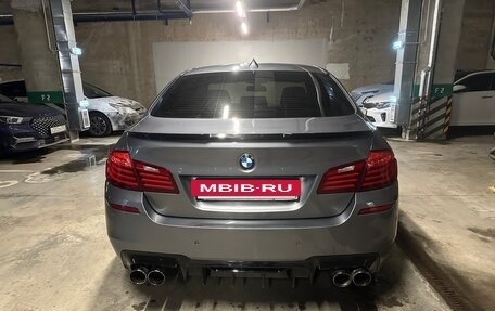 BMW 5 серия, 2014 год, 1 850 000 рублей, 8 фотография