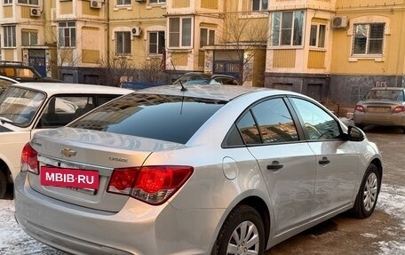Chevrolet Cruze II, 2014 год, 900 000 рублей, 5 фотография