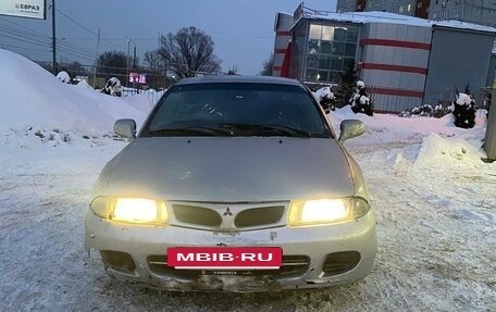 Mitsubishi Carisma I, 1998 год, 150 000 рублей, 6 фотография