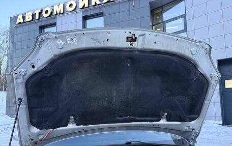 Toyota Avensis III рестайлинг, 2007 год, 725 000 рублей, 22 фотография