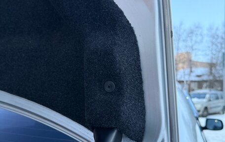 Toyota Avensis III рестайлинг, 2007 год, 725 000 рублей, 33 фотография