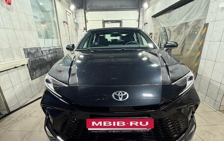 Toyota Camry, 2024 год, 3 950 000 рублей, 5 фотография