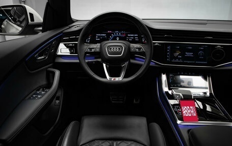 Audi SQ8, 2024 год, 15 995 000 рублей, 9 фотография