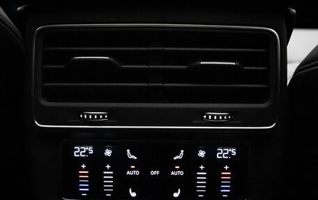 Audi SQ8, 2024 год, 15 995 000 рублей, 34 фотография