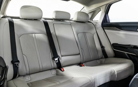 KIA K5, 2021 год, 2 499 000 рублей, 25 фотография